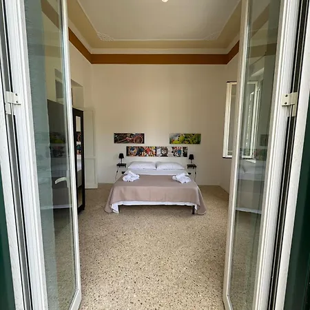 Catili Apartment *